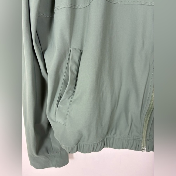 Sweaty Betty Explorer Jacket Medium Athletic Athleisure Sporty Green High Neck - Picture 7 of 10